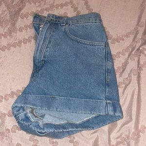 Women’s shorts